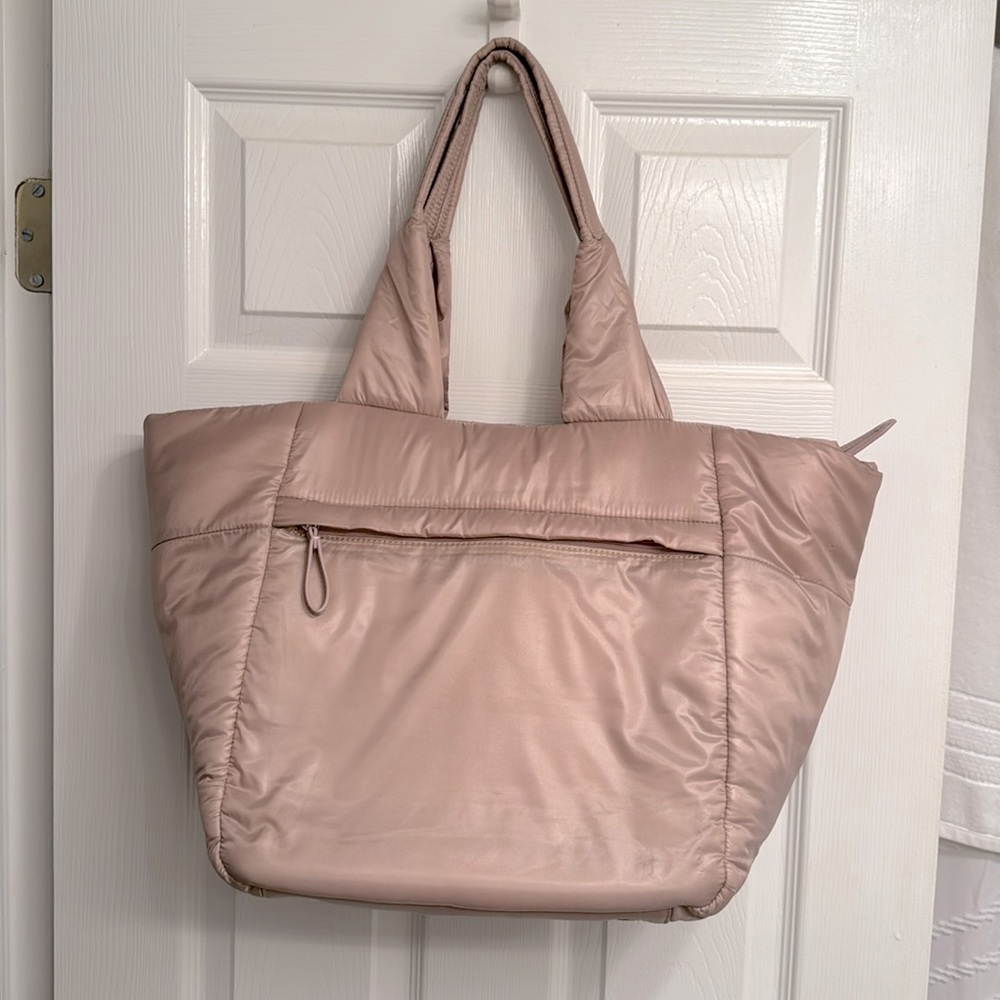 caraa Blush Pink Puffer Travel Tote